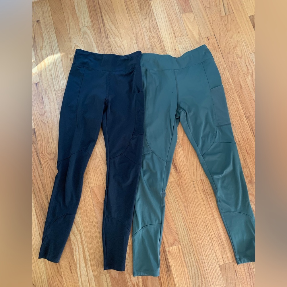 Bundle of 2 like new ASOS DESIGN leggings in size 6